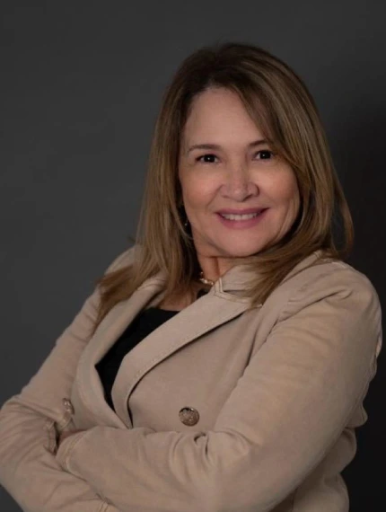 ANA HERNANDEZ